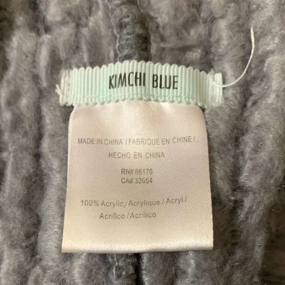 Black and Gray Textured Shawl (M-L-XL) - Picture 2 of 6